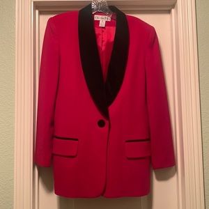Vintage CHRISTIAN DIOR red blazer size 6